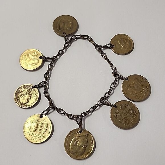 Vintage Chain Charm Bracelet with Old Coins from Brazil Centavos 1945-1954 - Picture 1 of 5